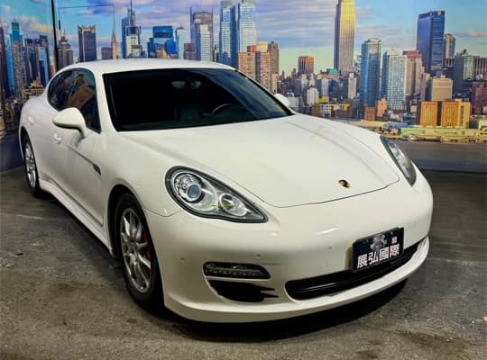 Porsche Panamera 2012